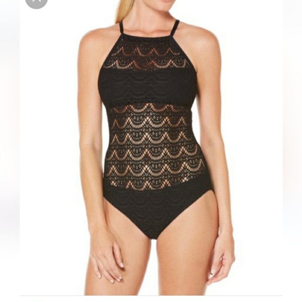 Bathing suit